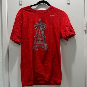 Nike Men’s Los Angeles Angels Standard Fit Cotton T-Shirt – Size Small